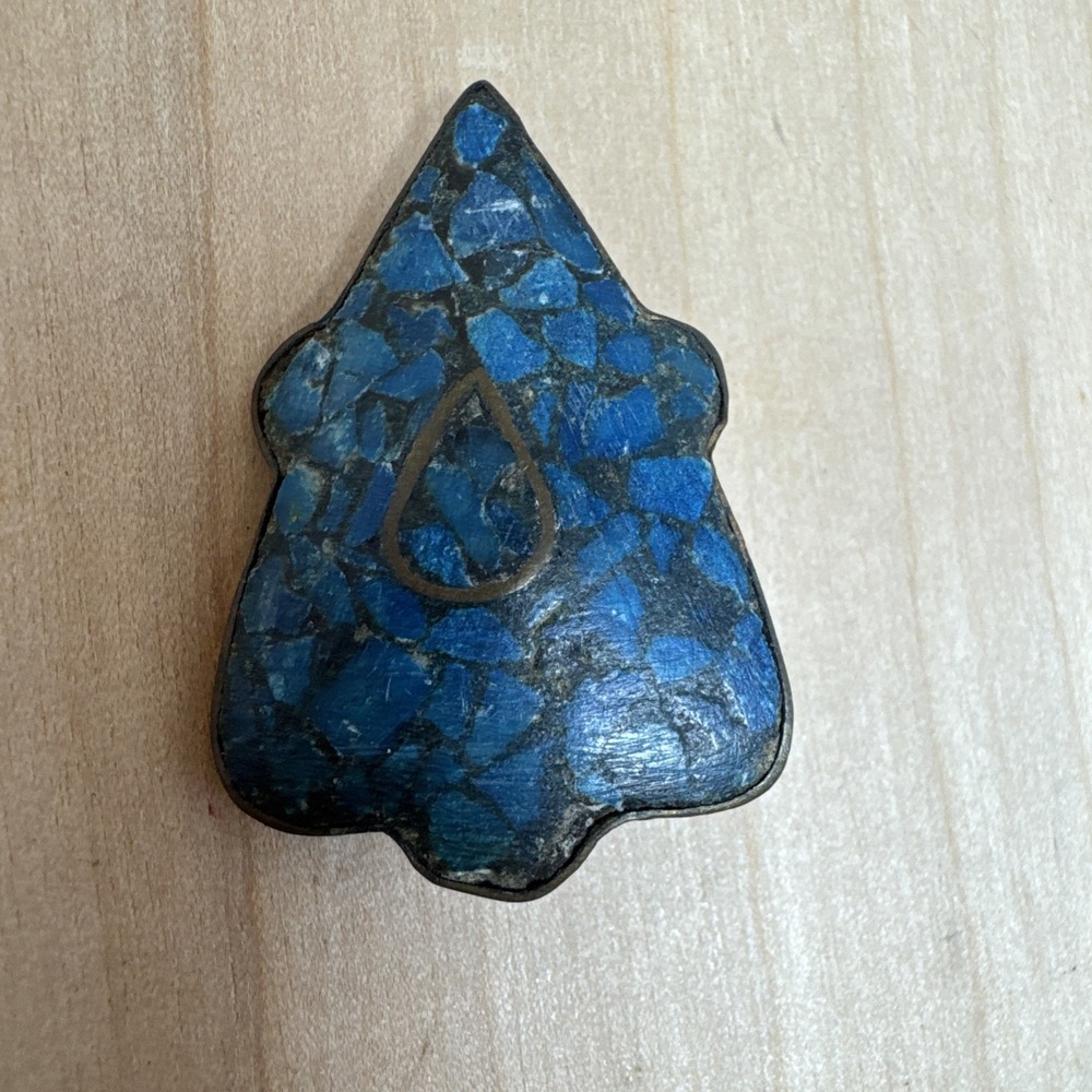 Vintage Turquoise Chip Inlaid Mosaic Brooch Pin Goldtone Triangle C Clasp India